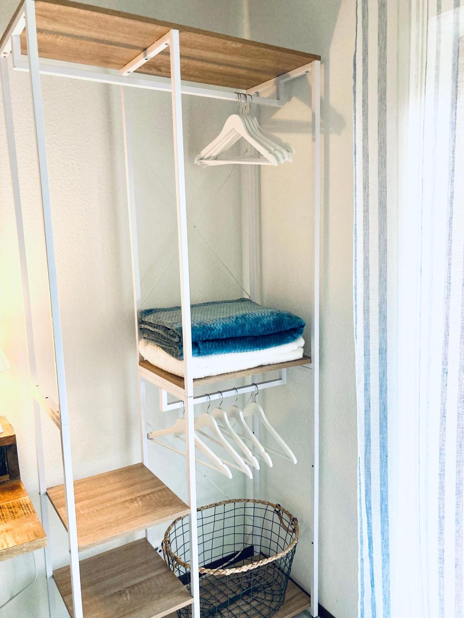 Seebrise Ferienwohnung, Auszeit In Ruhiger Lage, Bodensee Naehe, Privatparkplatz, Wlan, Smart Tv Rielasingen-Worblingen Extérieur photo